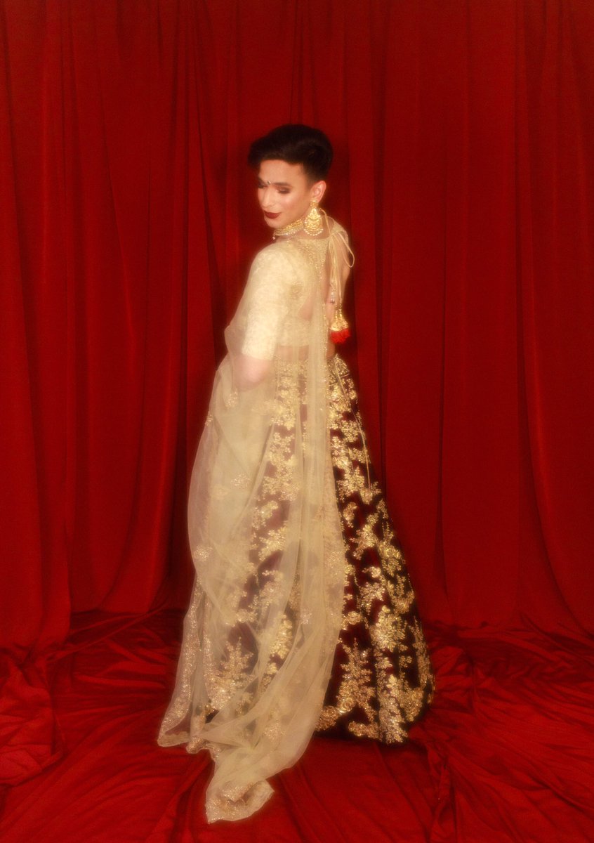 How you perceive my visibility is not my responsibility; but to deny my existence through erasure - deliberate invisibility - is your irresponsibility.

Visibility saves lives. Visibility takes lives. Think of the lives. Please. 

#TDOV2020 #TransDayOfVisibility