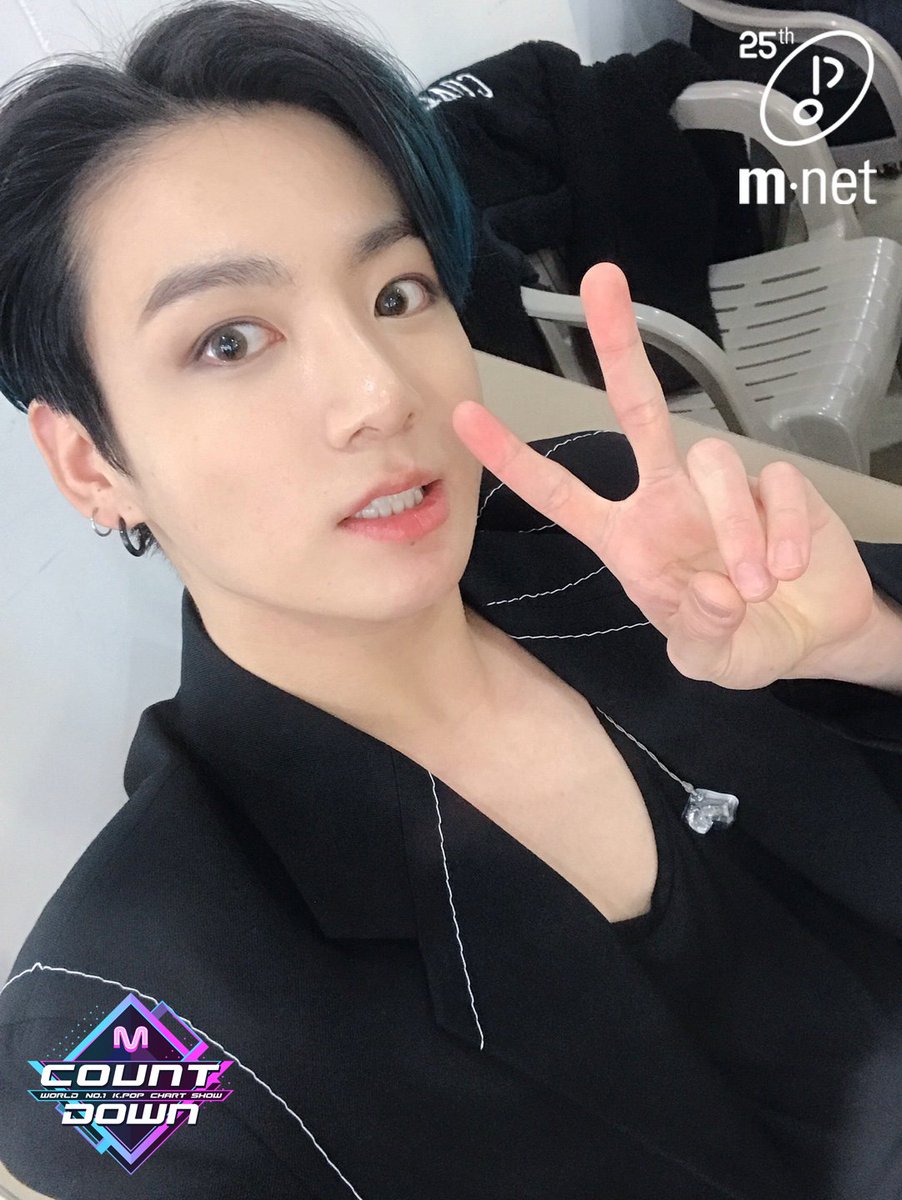 MISAKI__ARMY's tweet image. ～Tag～

･05line

･グク寄りのallペン

･同ペン,他ペン🙆

･4月からfjk

たくさん絡みませんか？

#bts 
#MAP_OF_THE_SOUL_7 
#armyさんと絡みたい 
#ARMYさんと繋がりたい
#armyさんと猛烈に絡みたいのでRTしてくれた方フォローします