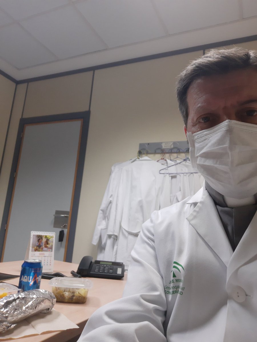 ManuelSdH's tweet image. Noche de guardia en el hospital. Señor, vela y cuida a los enfermos que atendemos y protege a todo el personal que se entrega, con generosidad, a su cuidado.