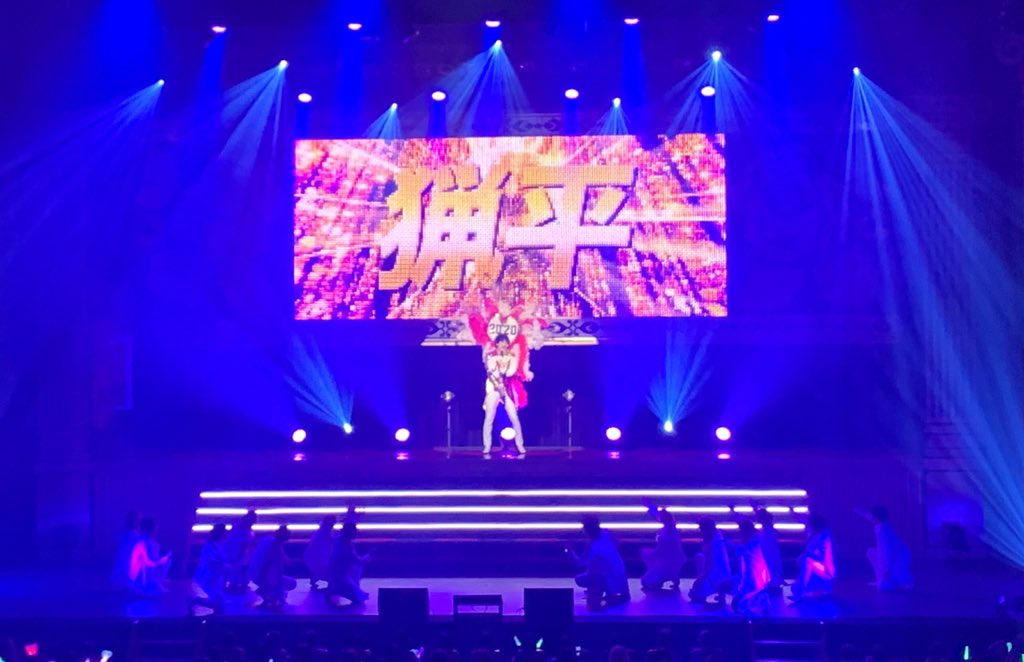 hostchanjp's tweet photo. 📀 DVDご予約受付中(本日まで！！)📀

2/14(金)18:30公演 👑猟平
2/15(土)12:00公演 👑天聖
2/15(土)17:00公演 👑瑞月
2/16(日)12:00公演 👑派手彦

そして大阪公演のNo.1はこちらの4名でした✨

👇ご予約はこちら
日替わりセンターGUYも収録予定🌹
https://t.co/G1OEato8c3
#ホストちゃん https://t.co/m63NrHIwXH