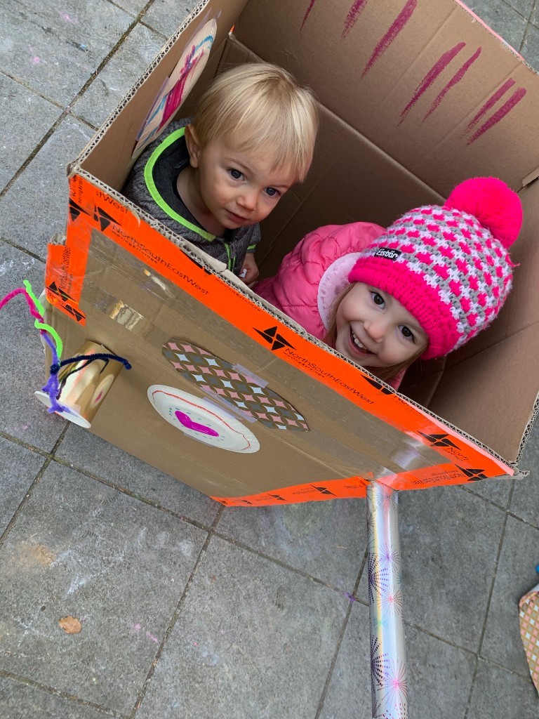 BSB_EarlyYears's tweet photo. Box challenge accepted by many Kindergarten children, brilliant imagination used! Aeroplanes, magic castles and space rocket adventures! Wonderful home learning this week so far! #bsbcommunity #bsblife #continuouslearningprovision @BSB_Brussels https://t.co/hVmJMiQXas