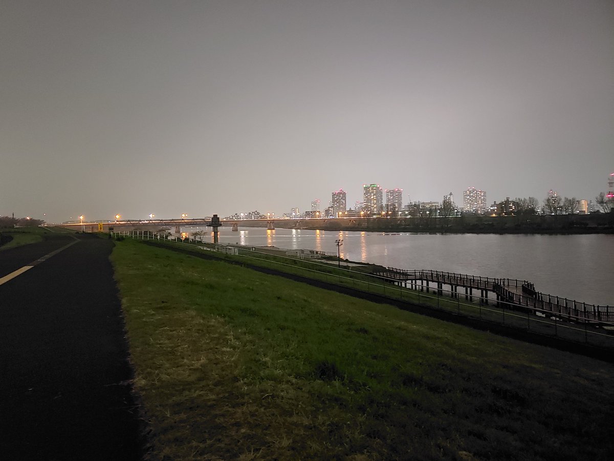 ちゃも tweet media