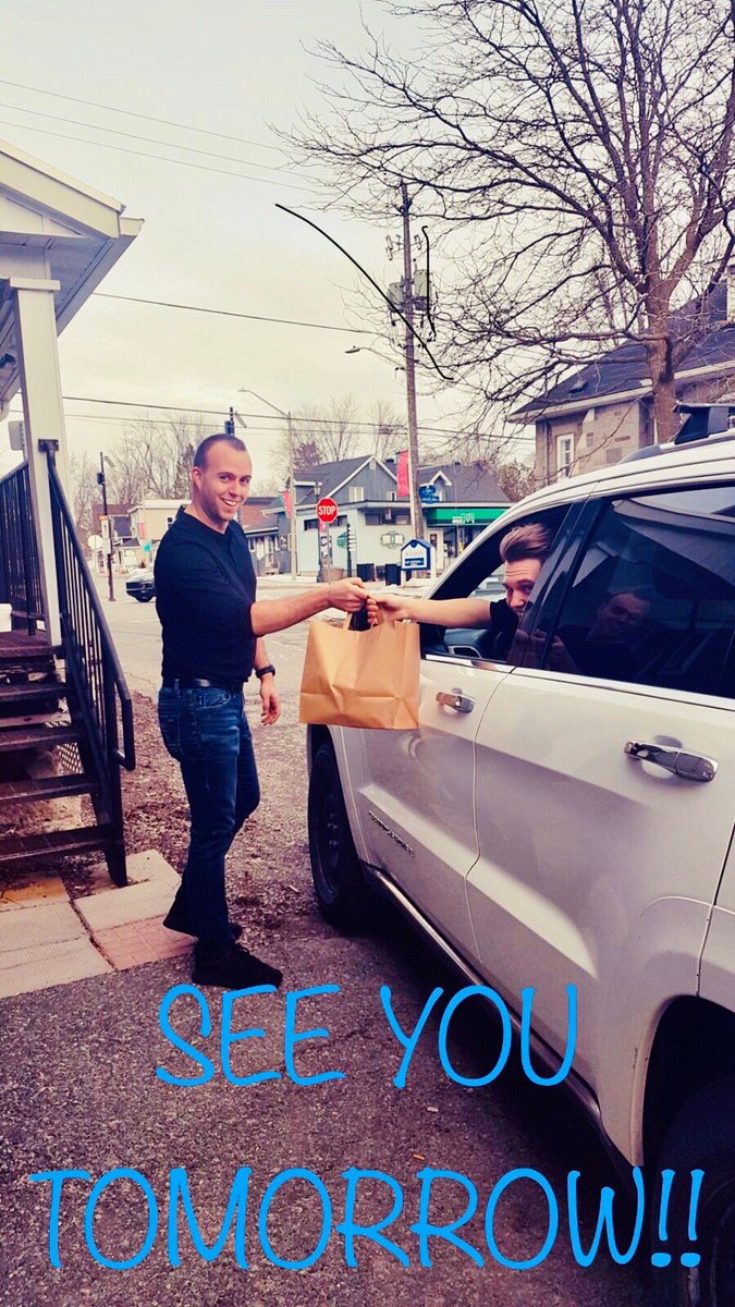 blackdogbistro's tweet photo. Wanna get your BDB fix? Call us, we can make it happen! #takeout #delivery #curbsidepickup #thankscfra #manotick #community🍽🍷❣️ https://t.co/ansReQn7Sz