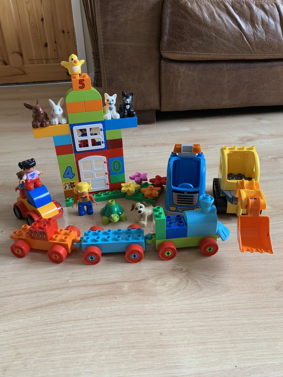 LauraTurner1987's tweet photo. @EagleyInfant Zach’s home learning! https://t.co/hdR8y9rYxr