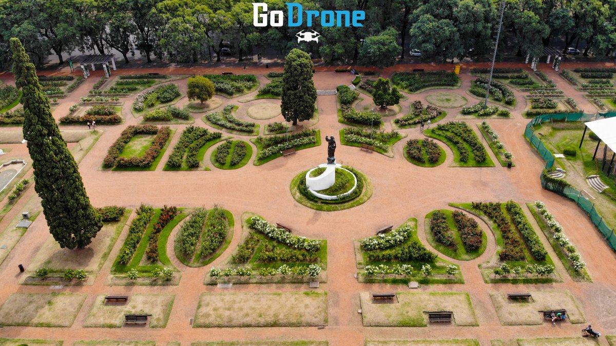 GoDronear's tweet photo. 🌺🌷
Una Rosario desolada por la cuarentena.
Imágen aérea de el Rosedal. 👉🏽 #Quedateencasa.
-
#Rosario #Argentina #rosedal #covid19 #cuarentena #Oroño #Drone #DroneOfTheDay #DroneOfficial #Photo #Mavic #Dji #Djiglobal #Pic #Instadroned #Aerialpicture #like4like #followme https://t.co/Hpe3x9U0DQ