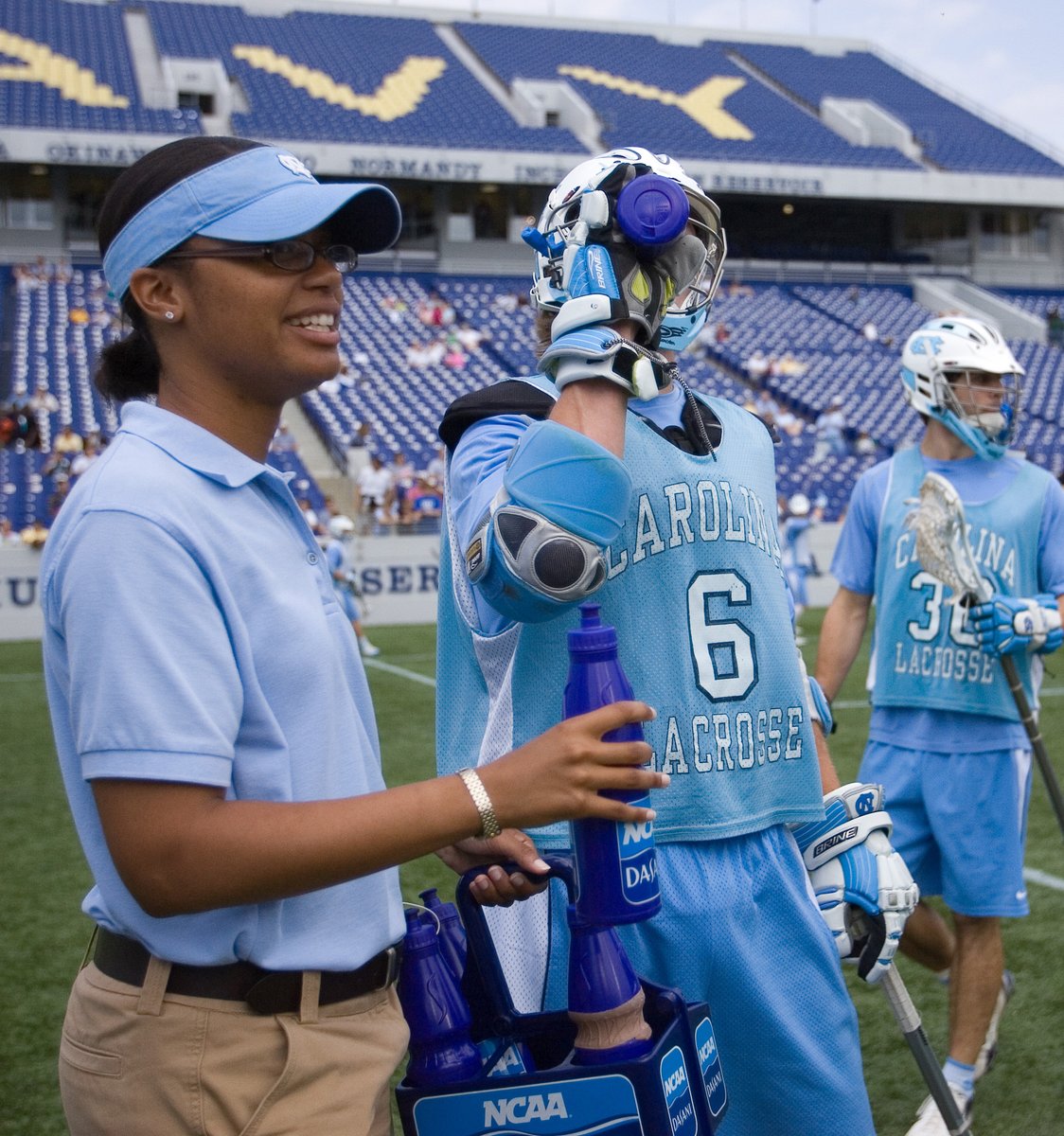 UNCMensLacrosse's tweet photo. Throwing it way back for the best athletic trainer in the game 🔥🔥

Can't thank @ninatc413 and her staff enough for taking such great care of our team over the years!

#GoHeels | #TogetherWeWin https://t.co/inyoGLcFNQ