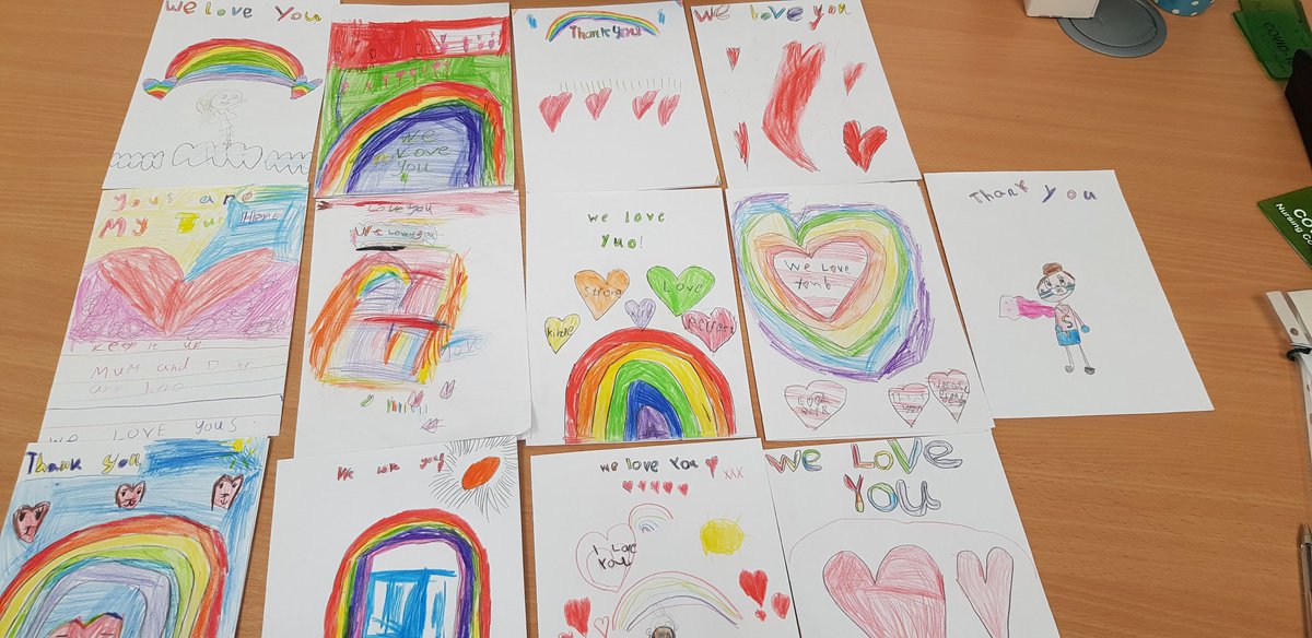 falconer_sharon's tweet photo. #nhsgrampian thankyou #woodsideprimaryschool you just made our day 💖💖#ward111 #love https://t.co/Fcfu9jiEEm