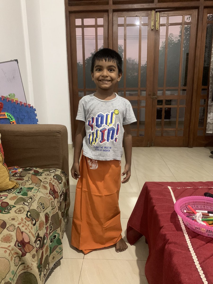 Sarong game is strong 💪😂😂