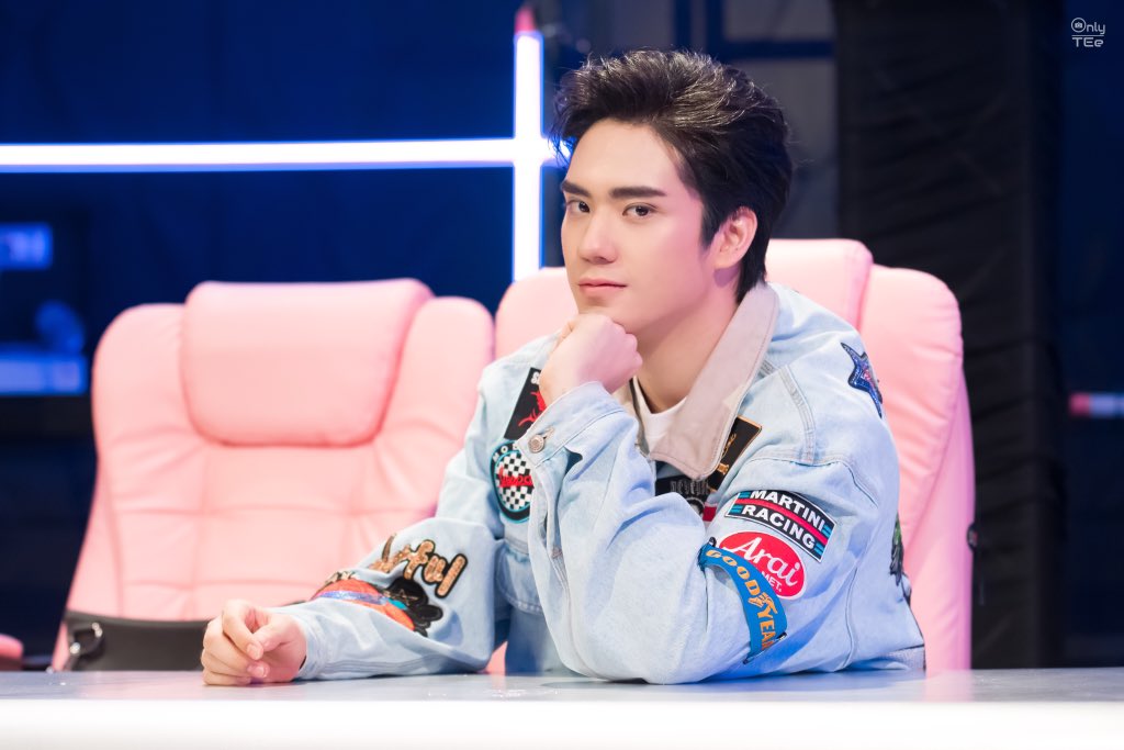 Only__TEe's tweet photo. [03.11.19] …TEeTEe…
🎤 Week 7 Concert Superboy Project Presented by GSB @ LIDO CONNECT
.
“ คิดถึงคำโตๆ ” 🙃
.
#อะไรอะไรก็ตี๋ #TEeThanapon 
#superboyprojectweek7 https://t.co/9V4xaqMPAm