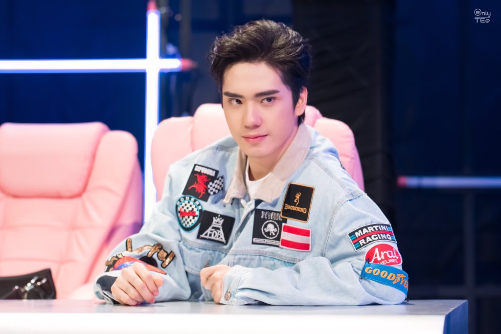 Only__TEe's tweet photo. [03.11.19] …TEeTEe…
🎤 Week 7 Concert Superboy Project Presented by GSB @ LIDO CONNECT
.
“ คิดถึงคำโตๆ ” 🙃
.
#อะไรอะไรก็ตี๋ #TEeThanapon 
#superboyprojectweek7 https://t.co/9V4xaqMPAm