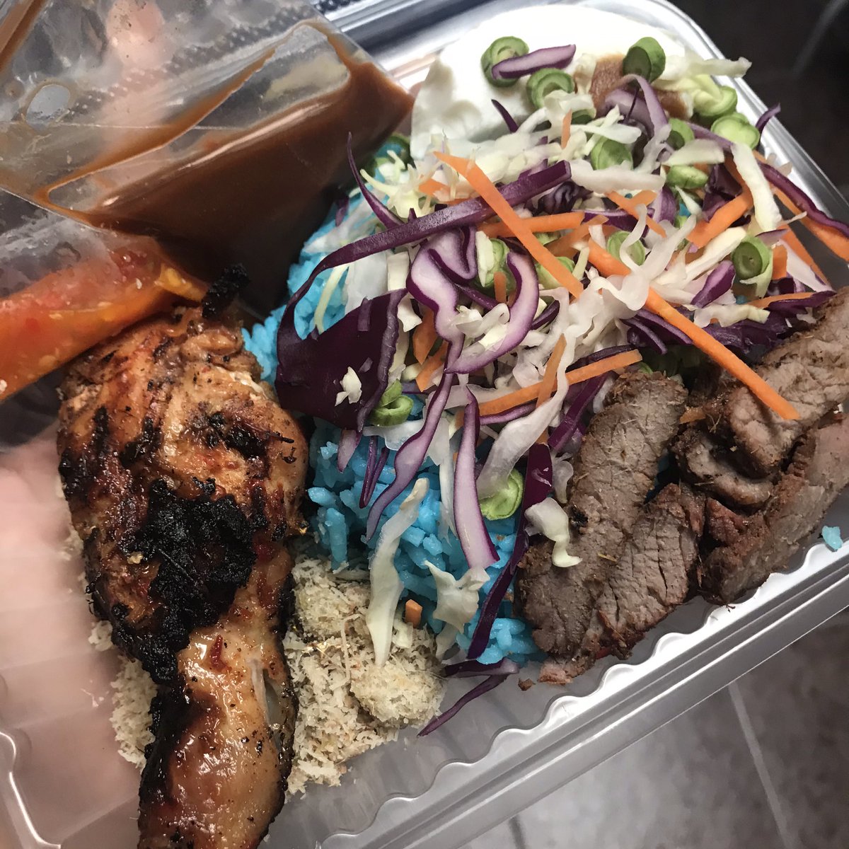 FarahHrn's tweet photo. NASI KERABU KLUANG RM7.50
Assalamualaikum,nak maklum..Esok saya kumpul order..Lusa(khamis) saya buat COD nasi kerabu..

Kalau berminat boleh masuk order dulu (Zaipol - 019 723 4006) 

#SupportKawan https://t.co/VhdgoxC7W7