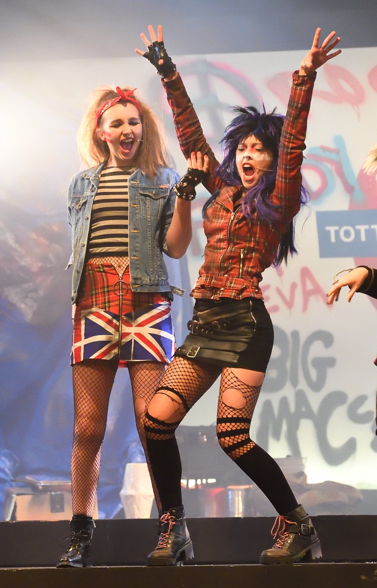We Will Rock You took to the stage on final night after the run was cancelled.  No audience, only the cast with a few late substitutions!  Just so they could bow out, fittingly, giving their all. And it was an amazing show. Here are a few pictures ... bit.ly/39xls7k