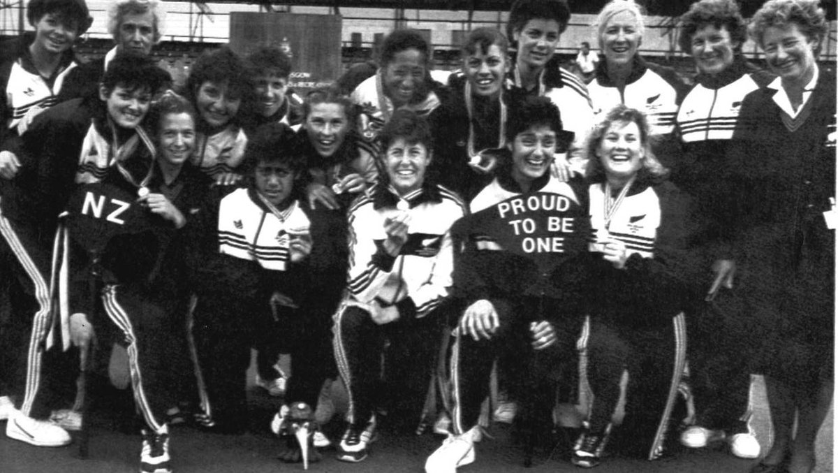 WSNet's tweet photo. #NETBALLReprise - HISTORY OF THE NETBALL WORLD CUP
1987 - GLASGOW Scotland
READ:
https://t.co/lBH4Q0serc
VIA: @NetballScoop .@IntNetball .@WSNet https://t.co/pcYigBhwvZ