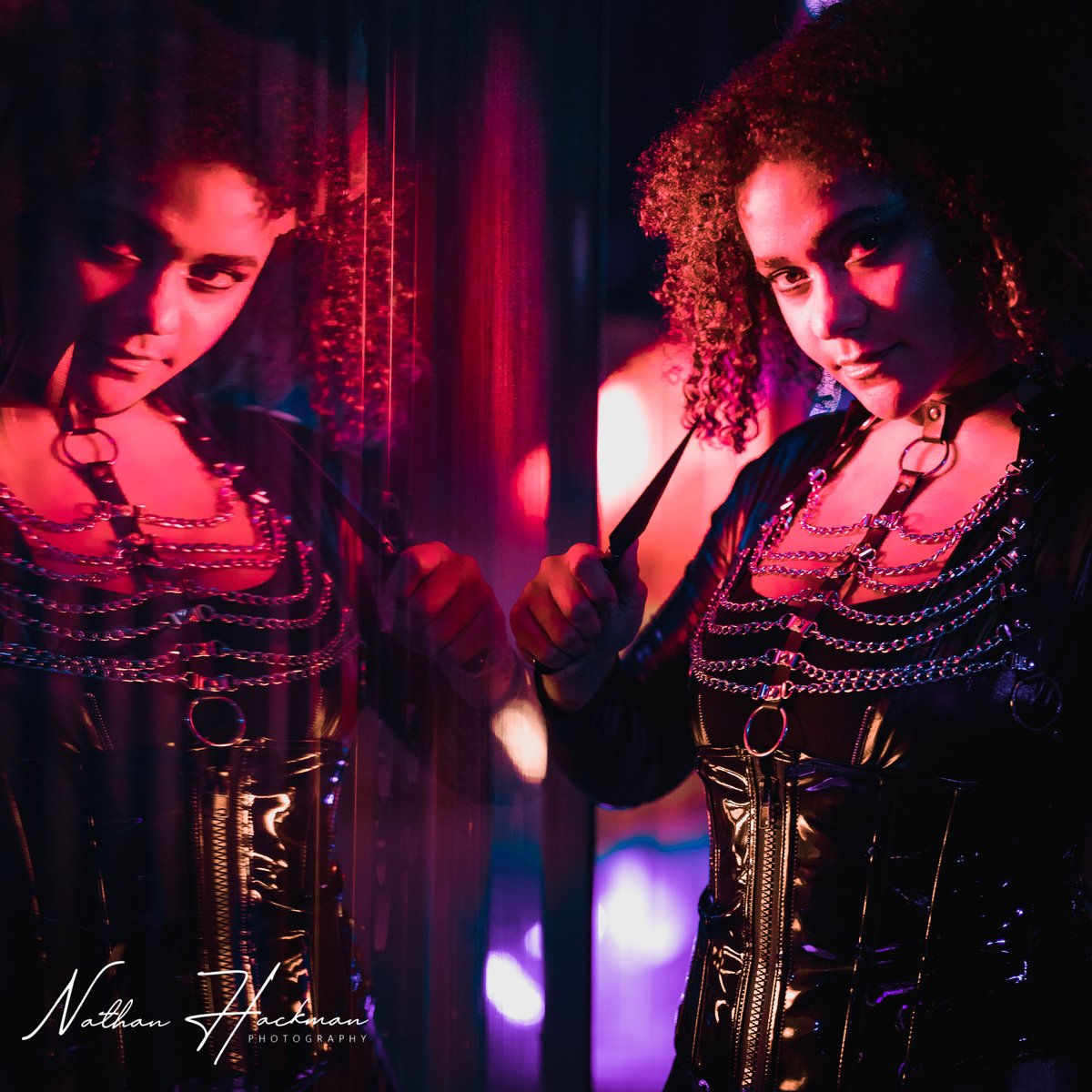 TheHackmanTV's tweet photo. Crop VS Original
here are the crops from yesterdays photo.
This is the prime example of why you crop. It completely changes the image.
#photography #nightphotography #cosplay #cosplayers #colombus #colombusohio #AlteredCarbon https://t.co/RNUYJnfDY5