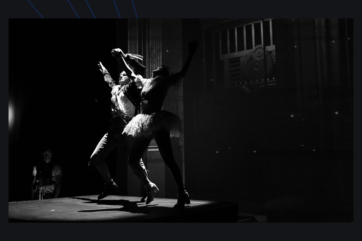 Freckled_Sky_'s tweet photo. One just needs to sever the fine threads in order to break free. Is it that simple? See for yourself in our new multimedia story “Marionettes”.
#AGT #freckledsky #multimediashow #TRIdirection #ApacheCREW #AGTChampions #americasgottalent #nbc https://t.co/9StUVI9npZ