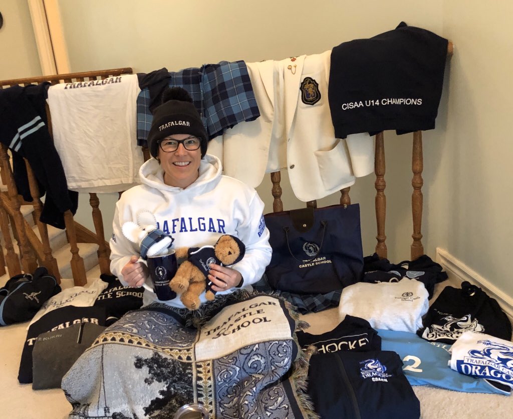MrsMK2018's tweet photo. Super proud to be a #teacher and #alum of @trafalgarcastle #TASCChallenge1 #goTraf #goDragons #lovemyjob #schoolspirit https://t.co/WLvFA1PcA5