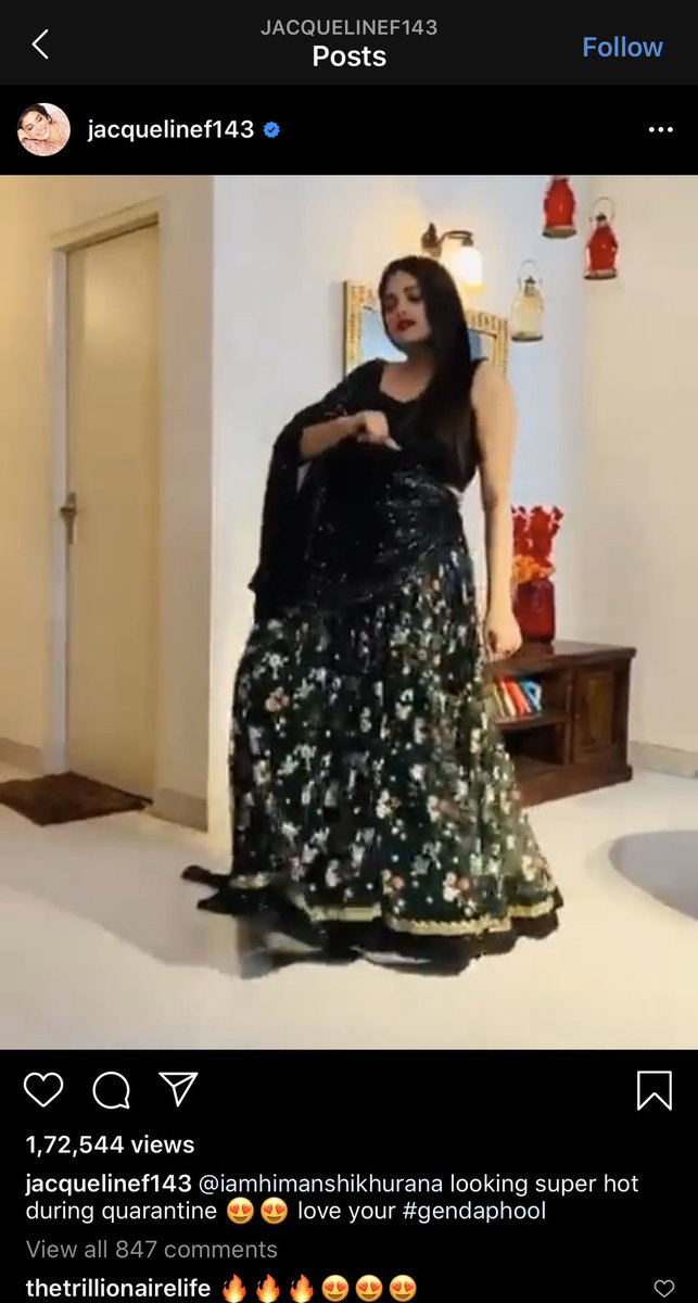 Luv_oye's tweet photo. HK using Jackie’s Insta Too 😲😲

Deva Re Deva 😂😂😂😂

#AsiManshi #HimanshiKhurana https://t.co/m5UCaNqZDq