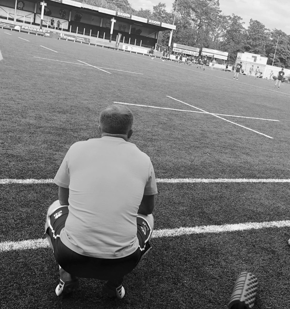 thanks for the nomination <a href="/10PAULO/">Paul Emanuelli</a>  and <a href="/AndyRigby32/">Andy Rigby</a> .Once you are nominated, you have 24 hours to respond or you donate £20 to charity. You need to nominate coaches and post a picture of you coaching , I nominate <a href="/dafhell/">dafydd</a>