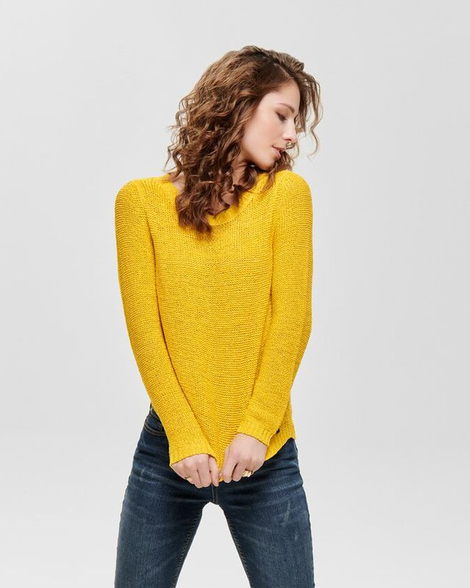 uesti_es's tweet photo. Nuestra colección de punto y sus colores vivos son los aliados perfectos para tus looks de entretiempo. #uesti #ONLYOfficial
https://t.co/BzMla0eO5E https://t.co/i8rbGPwHAR