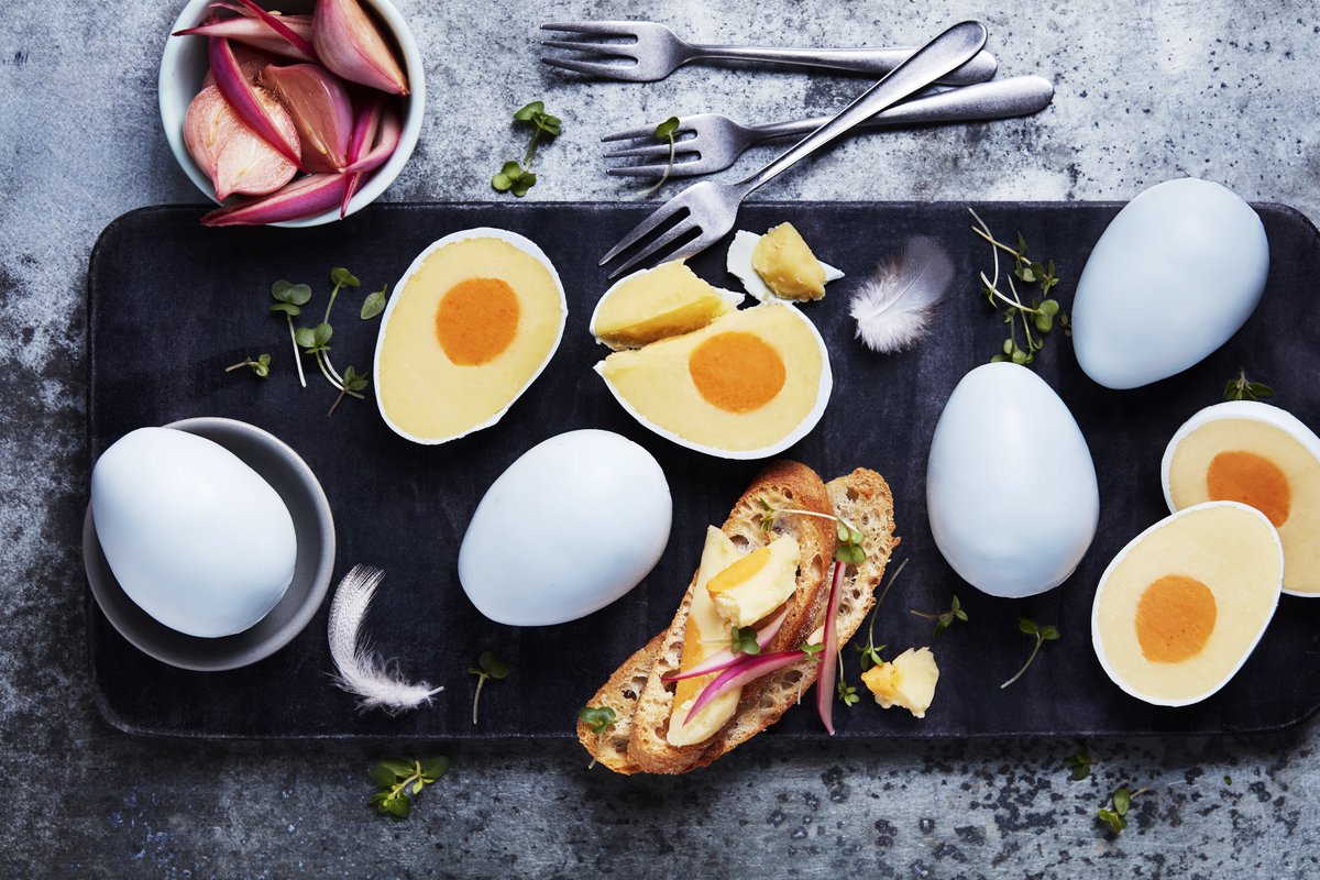WomenTalking's tweet photo. Looking ahead at Easter... Some ‘Eggsalent’ Easter Gift Ideas
With the lockdown situation and how busy online shops are, I thought it wise to feature this week.
#easterplanning #makeyourown #chocolate #eggs #eastereggs  @TwickTribune @divinechocolate
https://t.co/nWBY3vqOaZ https://t.co/Vp6w2MkVac