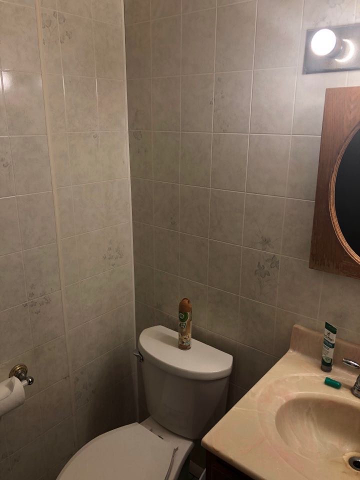 UpCabinet's tweet photo. This is how our hidden shelf changes your bathroom, functional, flexible, and decorative! https://t.co/9CEYwiq5pQ