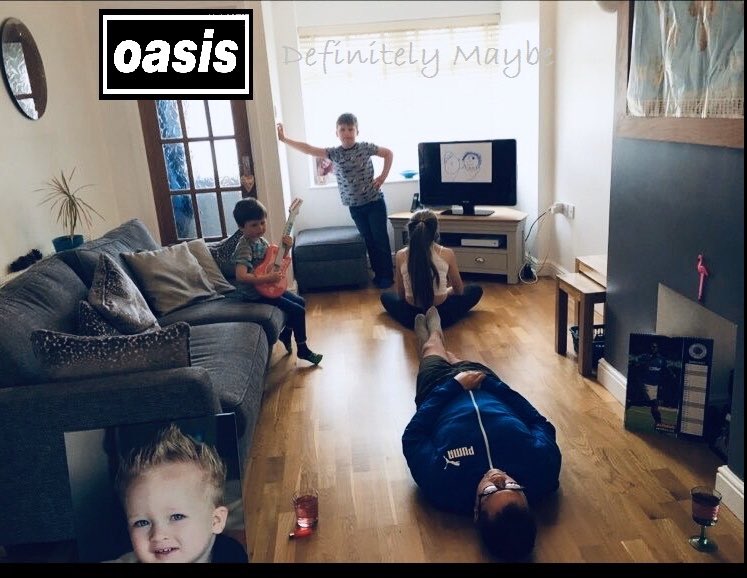EducatingStamio's tweet photo. @oasis #OasisArtChallange #StayAtHome https://t.co/Yoj0hkD1KJ