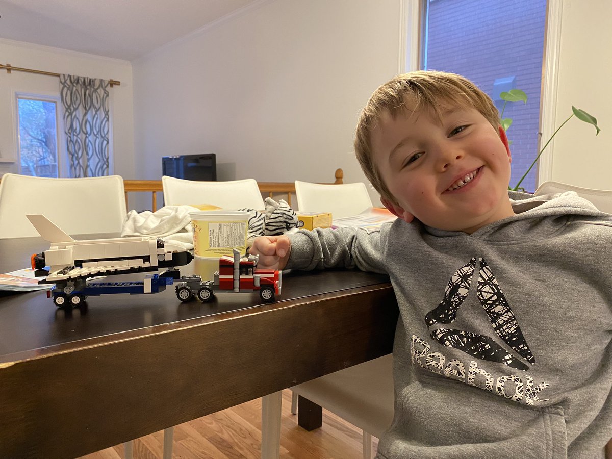 #Crafts and <a href="/LEGO_Group/">LEGO</a> getting us through another day of #PhysicalDistancing. Some days are easier than others but Team Baglole is doing its level best to maintain its resolve, positivity and (relatively) good spirits. #COVID19 #StayHomeCanada #artschooldropout