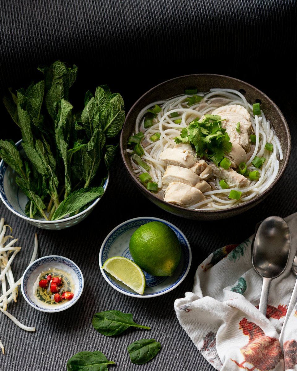 Here's #Pho your satisfaction! 
This week I've made Pho Ga, Vietnamese Chicken Noodle Soup!
I can't believe it's so simple YET DELICIOUS!!! 🤤
Watch it now on youtube!

youtu.be/iLnZjCXxQN8

#homechef #homecooking #asiancusine #vietnamesefood #phoga #ukfoodblog