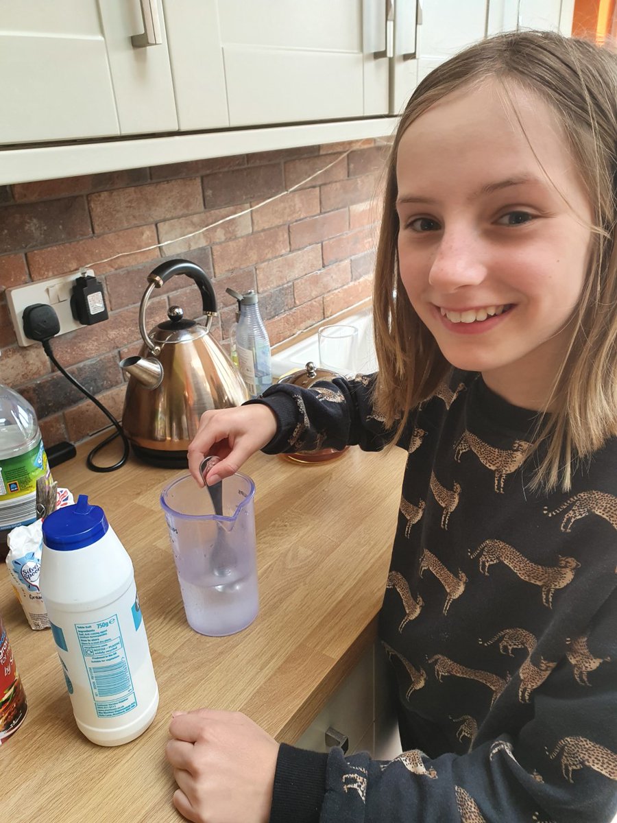 valleygardensnt's tweet photo. #vgmshomelearning #vgmsscience 
Belle has been carrying out a scientific investigation at home: which substances dissolve in water? 👩‍🔬🧪 https://t.co/hZbJ8mVqMO