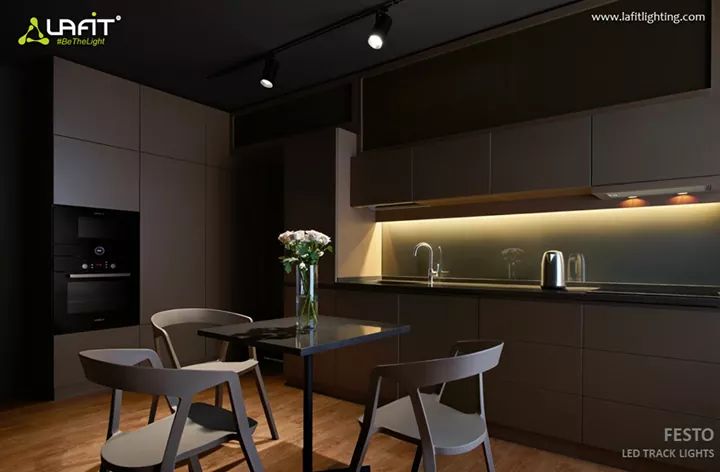 LafitLighting's tweet photo. IF YOU WISH TO SPOT RIGHT GET "FESTO" TRACK LIGHT.

To know more contact us or log on to https://t.co/heg6rWc9Re
#FESTO #LED #TRACKLIGHT
#MODULAR #LEDRETROFITLAMP #tunable #dimmaable
#LafitLighting #LED #Lighting #Power #Saving #EcoFriendly #BeTheLight #Architecture #walllamps https://t.co/W8qy2MLVbG