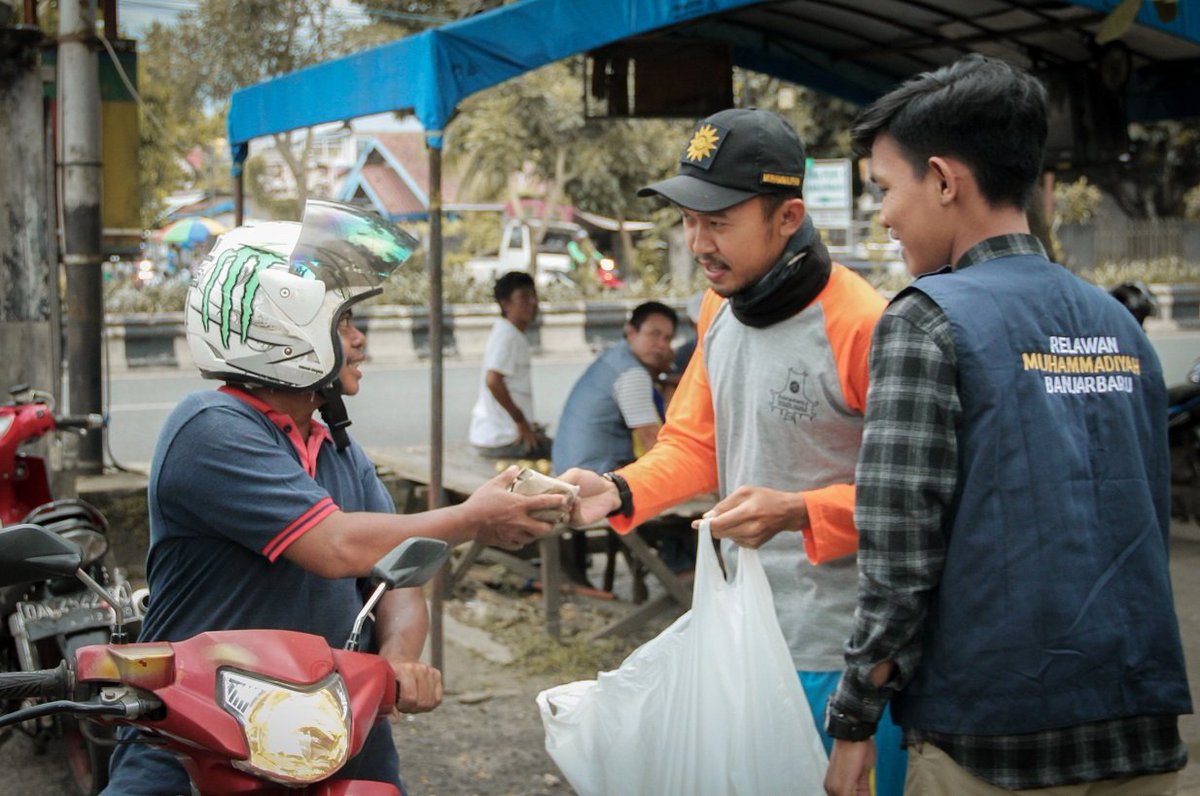 MCCC Banjarbaru Bergerak Bantu Pekerja Sektor Informal m.muhammadiyah.or.id/id/news-18713-…
#Muhammadiyah #MCCC #MDMC