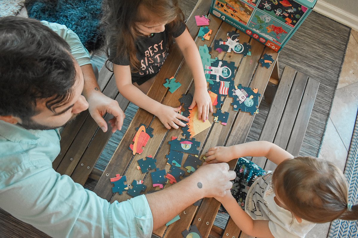 Buy 2 get 1 free on select board games and puzzles at Target! This includes almost everything in the Chuckle &amp; Roar line. The sale is in store and online so you can have some great educational games and puzzles shipped right to your house!

target.com/c/toy-finder/-…