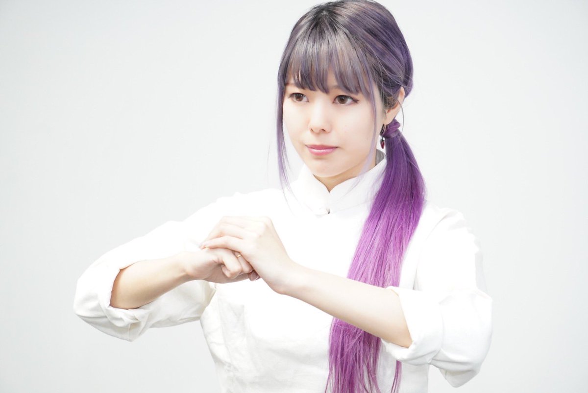 Twitter पर イナミ Kungfu 三国志などでよく見る拱手礼 先日 台湾の蔡英文総統がコロナ対策で中国古来の拱手 きょうしゅ で挨拶を推奨されていました 拱手不握手 カンフー Kungfu