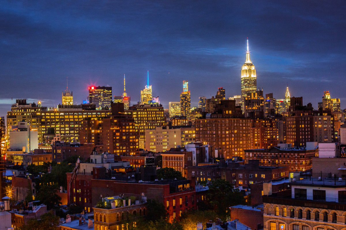 i wrote this a few years ago about a summer night that felt joyful + free. this was the view. hoping a short read might provide a brief respite for ya in these strange times: instagram.com/p/B-Zpz1Hp_-G/