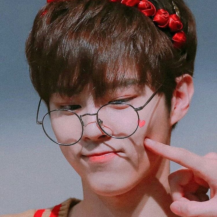 airnewwx's tweet photo. ˓ 𝗔𝗽𝗿𝗶𝗹 ⊹ 𝘄𝗶𝘀𝗵 ♡̷ 𓈒 𝗣𝗮𝗴𝗲 𝟑/𝟏𝟐 🖇📬💭
      ขอให้ทุกคนมีความสุขมากๆนะ สุขภาพแข็งแรงกันทุกคน อะไรไม่ดีก็ทิ้งไว้เดือนเก่านะ เริ่มต้นเดือนใหม่กันอย่างดีนะคะขอบคุณที่มารู้จักกัน อยู่เล่นด้วยกันไปนานๆเลยนะ ขอบคุณที่มอบความรักให้กันนะ 𝙞𝙡𝙮𝙨𝙗 🎀🩰✨💖💗🌷🧺🤍🌈🧸。 https://t.co/lT4ryH7cvW