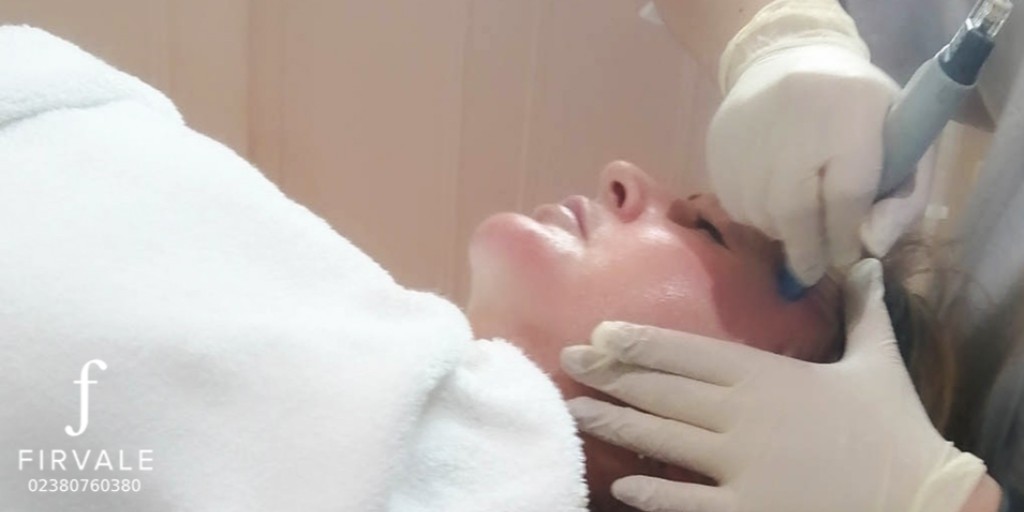 Having #healthy, glowing #skin can really put a spring in your step!

#HydraFacial is a treatment everyone can enjoy, regardless of age or skin type. It restores and rebuilds #SkinHealth with immediately visible results, leaving you feeling fresh and glowing.