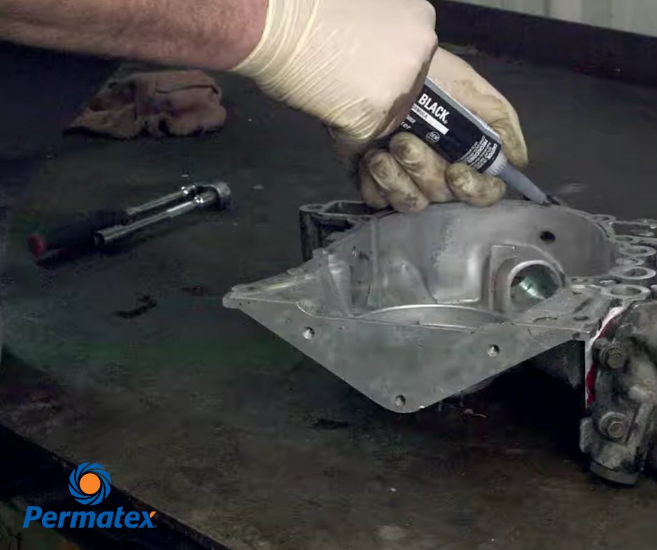 Permatex's tweet photo. Looking for the best-possible RTV cure when sealing an oil pan? Remove the oil drain plug for 24h while it cures — this allows the silicone on the inside to cure just as strong as the silicone on the outside. #PermaTechTip #permatex #diy #garage #enginebuild #oilpan #sealant https://t.co/VI41v4SCIk