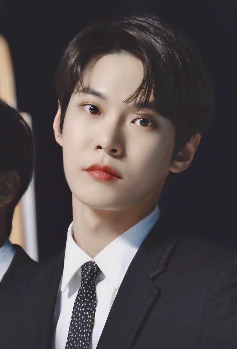 morethenforu's tweet photo. #nct127 #도영 #DOYOUNG 

#만우절 #Aprilfoolsday 
🖤🐰🖤 https://t.co/6O92ezr3mC