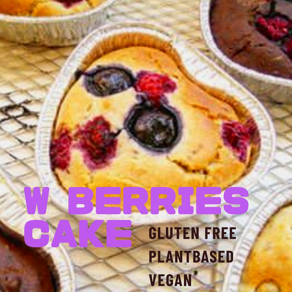 ReanaStyle's tweet photo. This cake uses rice flour and buckwheat flour to achieve a soft state even when cooled. Raspberries and blueberries are added to the dough for a sweet and sour harmony. The brown cake has added cocoa powder.🤗
#Reanas_STYLE
https://t.co/W763VERWjC https://t.co/FCPpzv9vcs