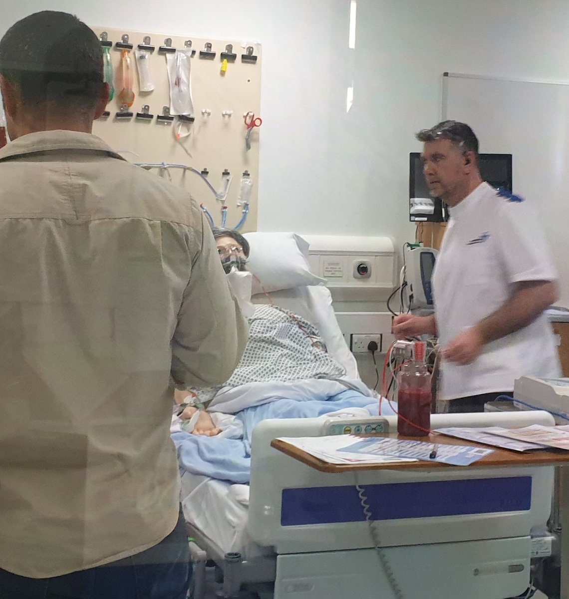RD&E Simulation (@rde_sim) on Twitter photo Day 3 #WardRefresher study days
Supporting our non-physicians to be ready if needed to step back into ward work ๐ท๐๐ช
#COVID19
#SocialDistancinguk
<a href="/RDEMedicine/">RDEMedicine</a> @RDEhospitals <a href="/SurgeryRde/">RDESurgery</a> <a href="/RDE_ED/">RD&E Emergency Department.</a>
<a href="/GaumardInFocus/">Gaumard Scientific</a>
<a href="/SWSimNetwork/">SWSimNetwork</a>
<a href="/NHSHEE_SWest/">NHSE Workforce, Training and Education โ SW</a> Day 3 #WardRefresher study days
Supporting our non-physicians to be ready if needed to step back into ward work ๐ท๐๐ช
#COVID19
#SocialDistancinguk
<a href="/RDEMedicine/">RDEMedicine</a> @RDEhospitals <a href="/SurgeryRde/">RDESurgery</a> <a href="/RDE_ED/">RD&E Emergency Department.</a>
<a href="/GaumardInFocus/">Gaumard Scientific</a>
<a href="/SWSimNetwork/">SWSimNetwork</a>
<a href="/NHSHEE_SWest/">NHSE Workforce, Training and Education โ SW</a>