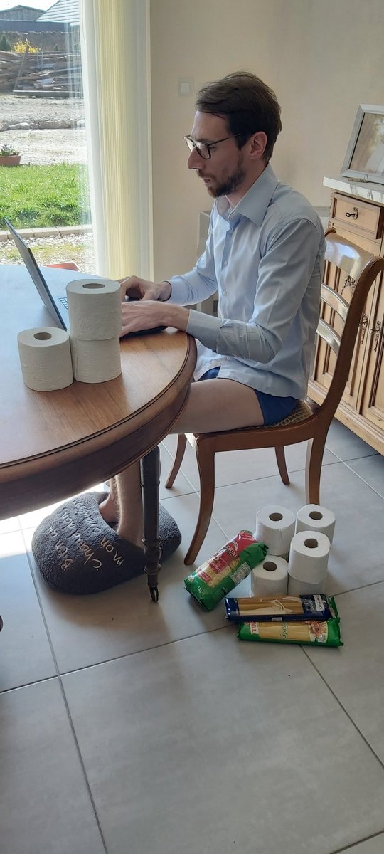 Nous sommes en télétravail ! Excusez nous, mais si vous nous appelez ou passez commande sur beasebasket.com 
Il y a de forte chance qu'on soit en calbute ! Mais on traite vos demandes 😉

#COVID19 #coronavirus #StayAtHome #Basket #basketball #sneakers #shoes