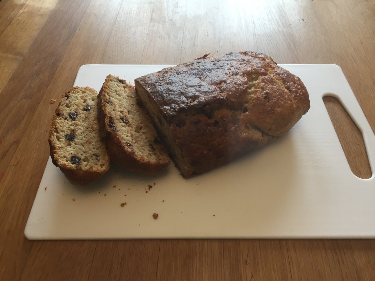 kingschester's tweet photo. And here are some of your baking exploits so far...
#KingsChallenge 1/2 https://t.co/e20fmptHLa