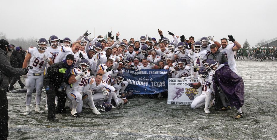 CougarbuffBerg's tweet photo. @dan_nessler @msumavericks A fun trip to Slippery Rock, PA! https://t.co/bpFuOC2TGI