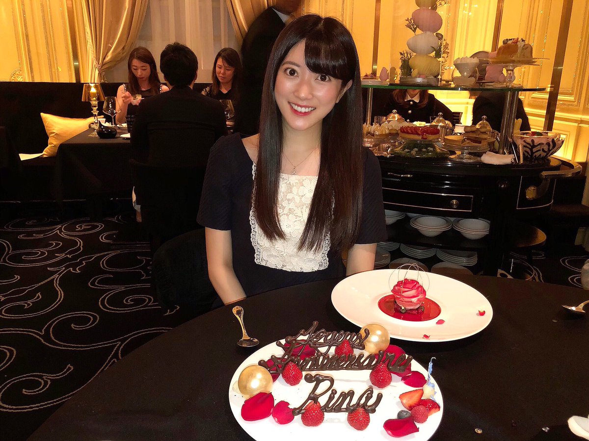 rinamomofficial's tweet photo. 昨日で27歳になりました。
これからも謙虚さを忘れず、優しい気持ちを持って日々精進していきたいと思います。

世界中が大変なことになってますが、はやく穏やかな毎日が過ごせますように。 https://t.co/EbaDwRrmri