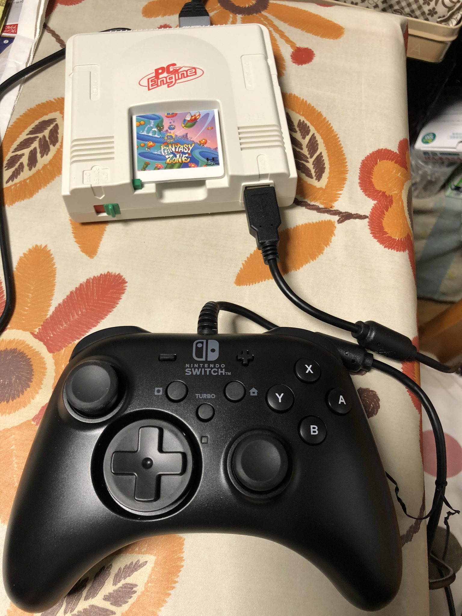 こまつばら だるだる ホリパッドfor Nintendo Switch無事買えた 早速pcエンジンminiに接続して無事動作したよ 連射機能も大事だし Pcエンジンのコントローラーはガチで遊んでると手が疲れてくるんよね T T T Co Saawmncwk2 Twitter