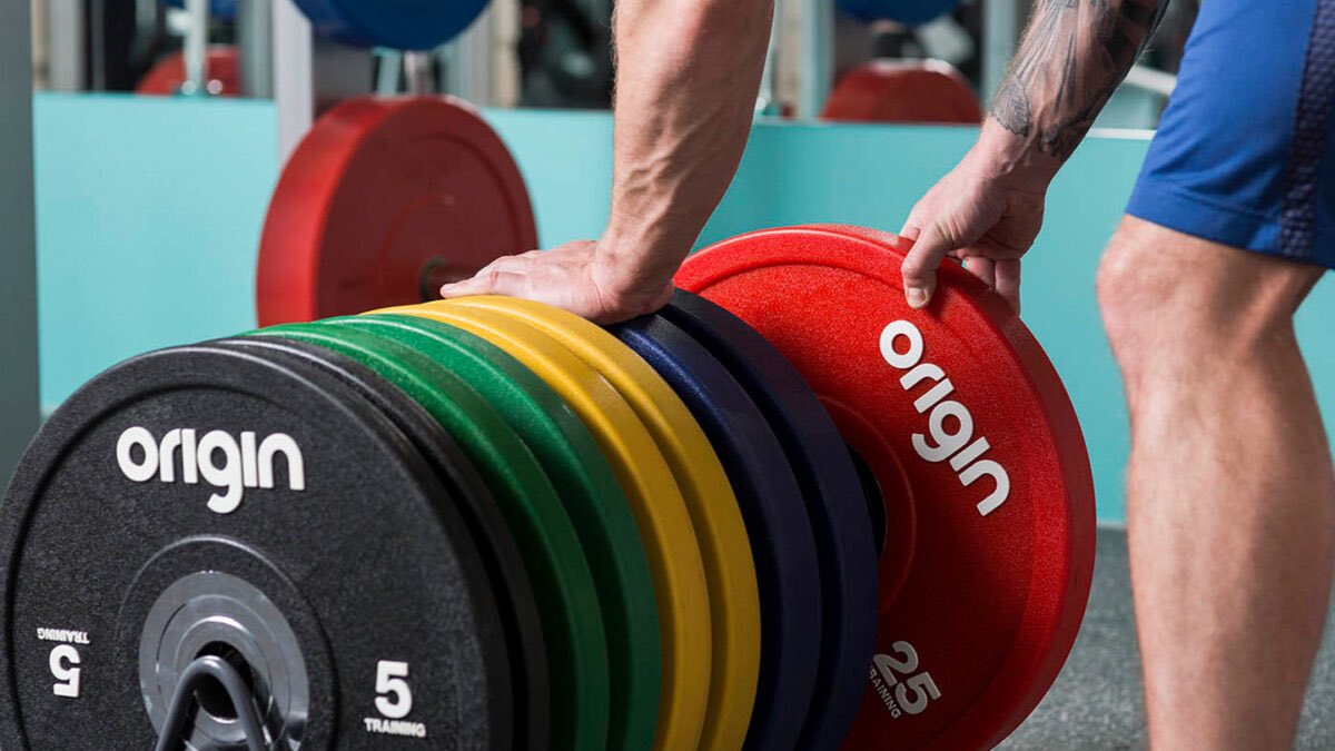 era_fit's tweet photo. A huge shout out to our premium partner brands @originfitnessuk @jordanfitnessuk @attackfitnessuk @concept2uk who have been working tirelessly to ensure our clients are receiving top quality kit during these testing times #performancepartners #gymequipmentuk #erafit #homegym https://t.co/r6oFxK5jBI