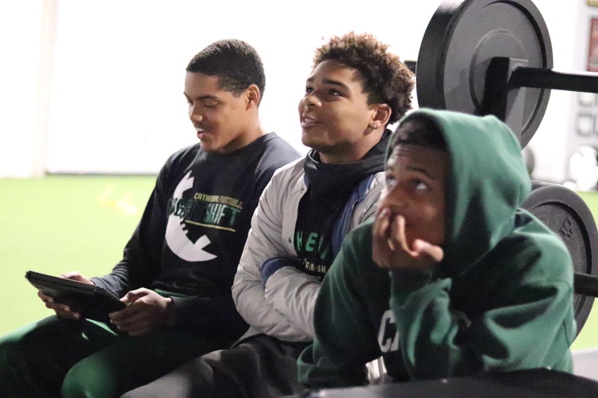 PACEfitacademy's tweet photo. Sending love, prayers &amp; support to Mario’s family, friends, teammates &amp; our entire PACE family. We all lost one of our brothers. A young man that was a pleasure to be around &amp; had a bright future ahead of him. Stay strong and support each other during these tough times. 💔 https://t.co/zZB0J28v1x