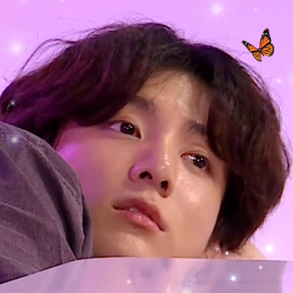 taekookbase's tweet photo. [912] 🥺 https://t.co/ThP3CsOlJg