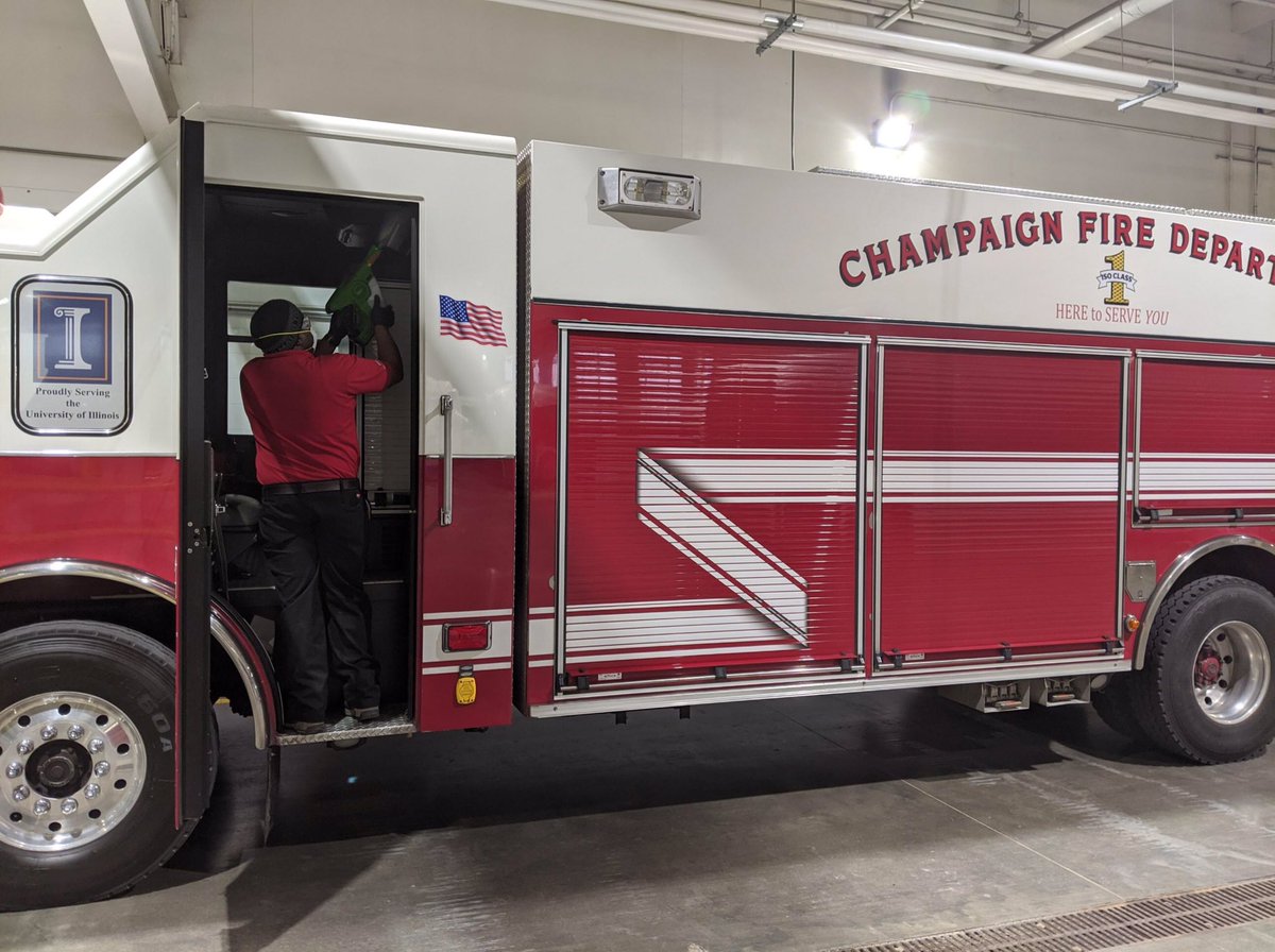 local1260fire's tweet image. Extra special shoutout to everyone over at Champaign-Urbana Mass Transit District for helping us keep the fire trucks sanitized and ready to respond! @rideMTD
