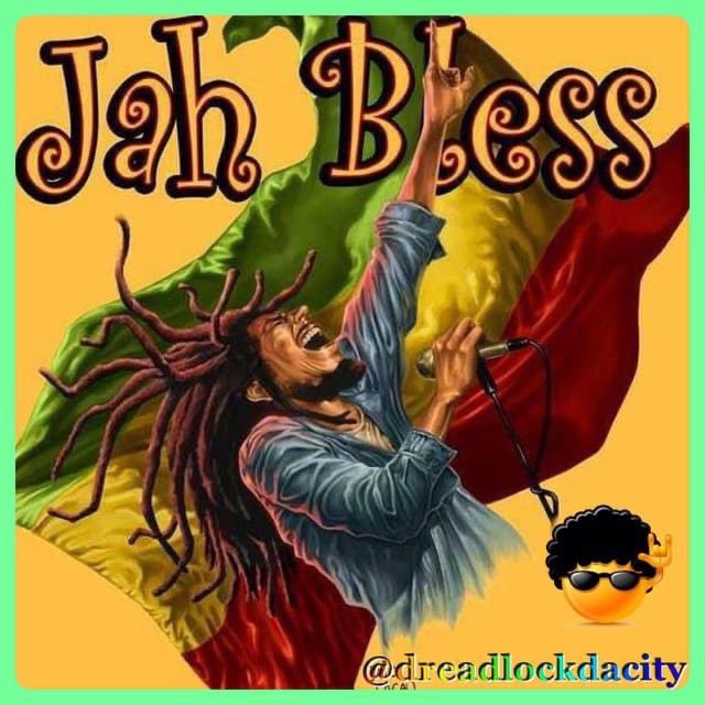 dreadlockdacity's tweet photo. Happy Tuesday πβ€οΈπͺπΏ
Give thanks for another blessed day
#awake #blessed #grateful #blessings #bobmarley #dreadlockdacity #stayhome #coronavid19 #staysafe #jahbless #blessupπ βοΈ https://t.co/RbReIA9Nn0